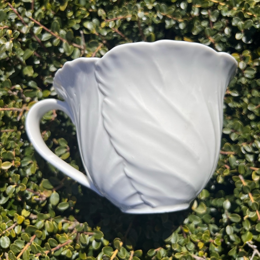 Cabbage Leaf Pottery Tea Cup Holds 16oz White Unbranded Large Cup